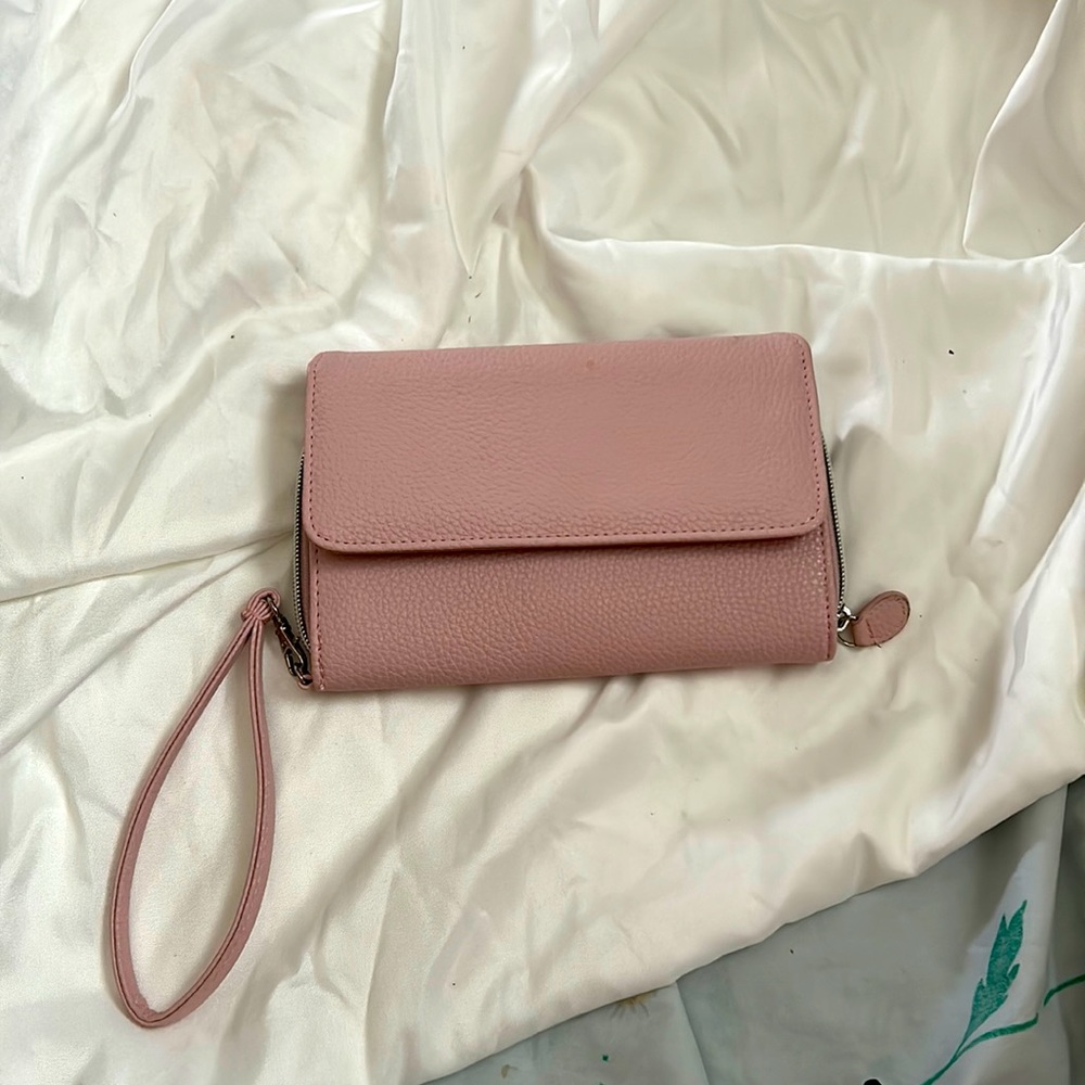 Pink clutch purse EUC